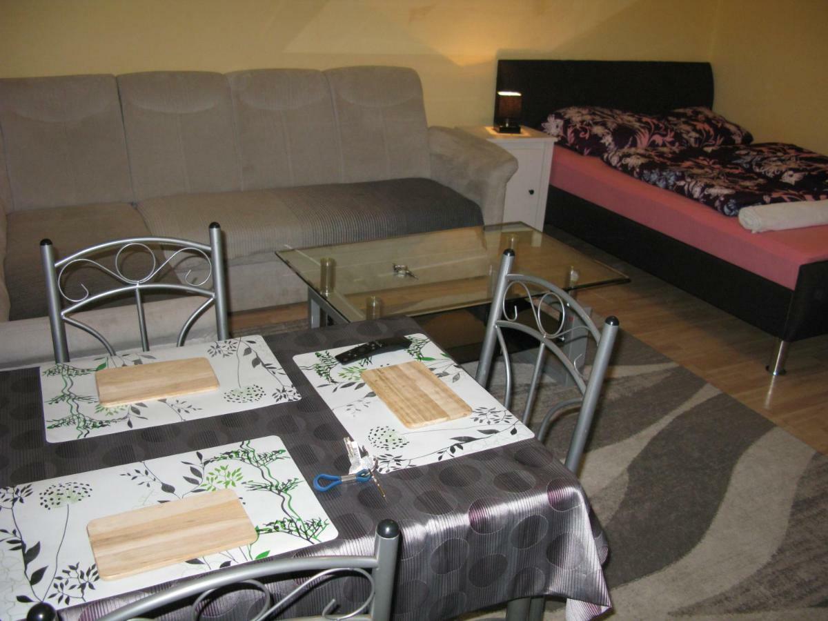 Comfortable Homly Apartment Оффенбах Экстерьер фото